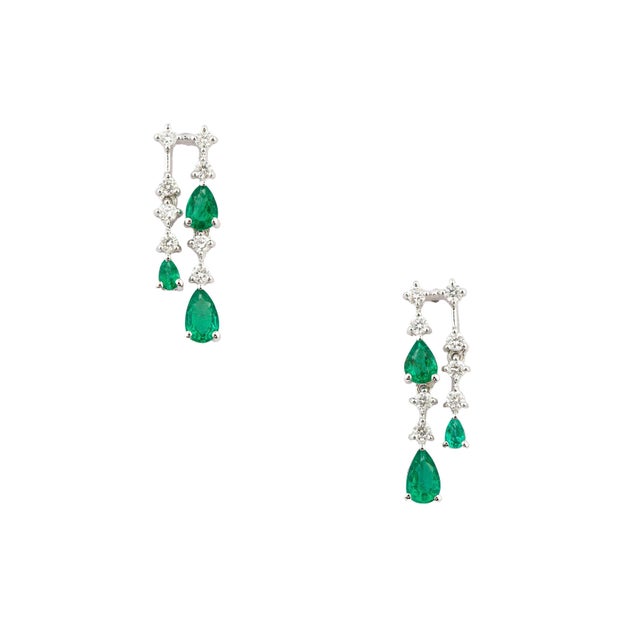 Natural diamond 0.30cts & emerald 0.74cts earring in 18k gold For Sale - Image 17 of 18