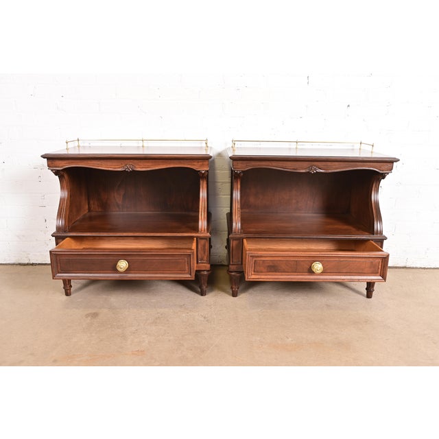 1980s Karges French Regency Louis XVI Burled Walnut Nightstands, Newly Refinished For Sale - Image 5 of 13