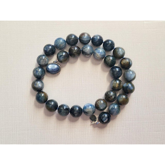 Metal Blue Kyanite Beaded Necklace With Sterling Silver Kyanite Clasp For Sale - Image 7 of 8
