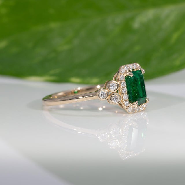 Metal Zambian Emerald Ring With Earth-Mined Diamond Accents in Solid 14k Gold, 7x5mm For Sale - Image 7 of 9