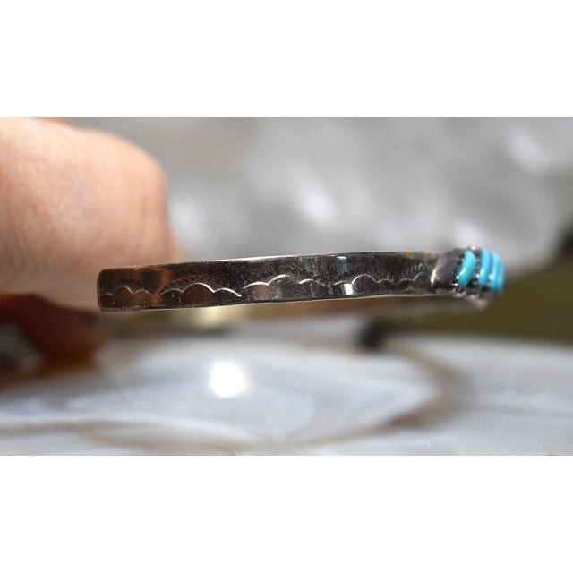 Vintage 1970's Zuni Turquoise Petit Point Sterling Silver Cuff Bracelet For Sale In Philadelphia - Image 6 of 18