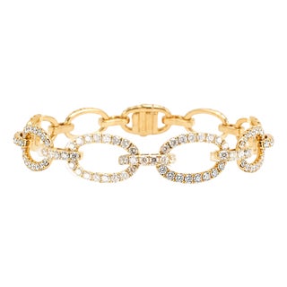 18k Yellow Gold 4.54ctw Pave Set Diamond Interlaced Oval Open Link Bracelet For Sale