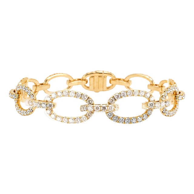 18k Yellow Gold 4.54ctw Pave Set Diamond Interlaced Oval Open Link Bracelet For Sale