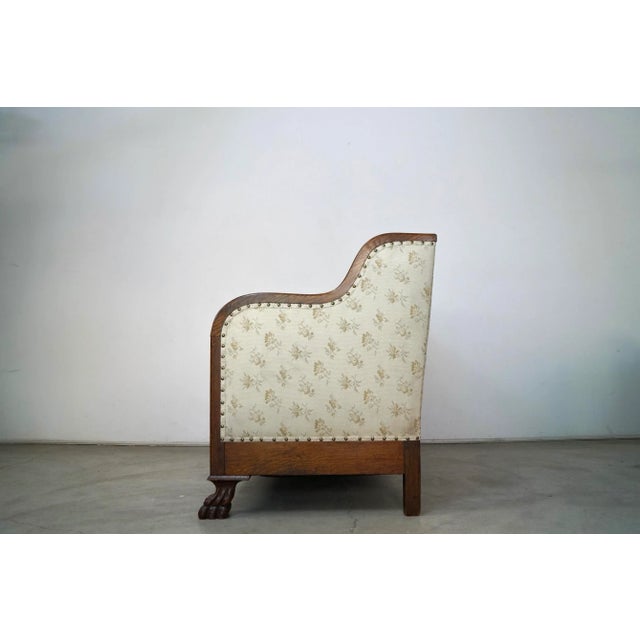 Early 1900’s Arts & Crafts Quarter-Sawn Oak Mission Sofa For Sale In Los Angeles - Image 6 of 12