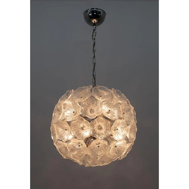 Sputnik Murano Glass Flowers Chandelier by Paolo Venini for Veart, 1960s, in Very Good conditions. Designed 1960 to 1969...