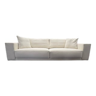 Rh Bella 2-Cushion Sofa – 9' Classic Depth - Performance Linen Weave | Natural | Made in Italy For Sale
