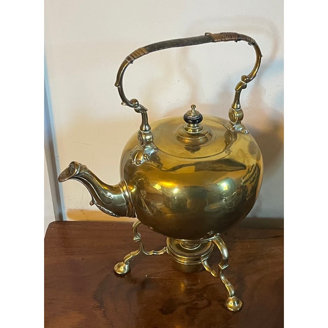 Antique 18th Century English George III Brass Tea Pot Kettle and Stand With Spirit Warming Lamp For Sale In New York - Image 6 of 16