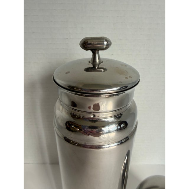 Mid-20th Century Metrokane Stainless Steel Bullet Cocktail Shaker – 4 Piece Barware Set For Sale - Image 9 of 12