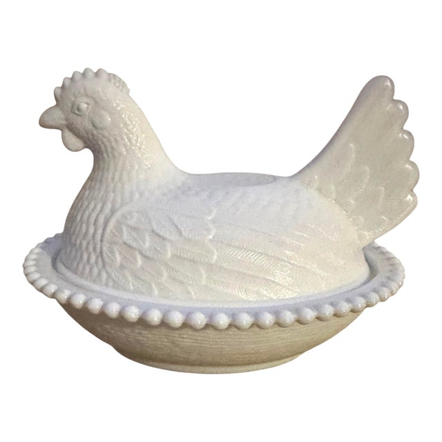 Vintage Indiana Glass White Milk Glass Hen on Nest Covered Dish For Sale