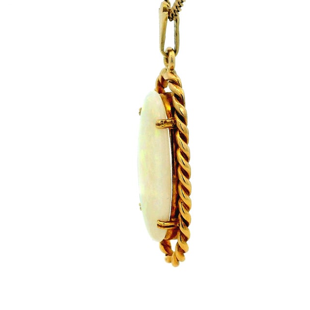 Gemstone Vintage Italian 18k Gold Oval White Opal Rope Frame Pendant For Sale - Image 7 of 12