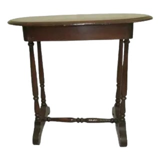 Vintage Colonial Style Wood Accent Table Dark Tone For Sale
