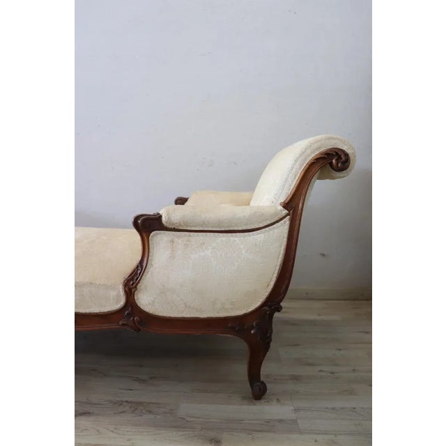 Antique Chaise Lounge in Walnut, 1800s For Sale - Image 14 of 16