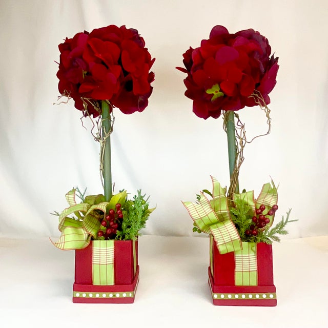 Early 21st Century Art Nouveau Hollywood Regency Christmas Red Hydrangeas Topiary - A Pair For Sale - Image 5 of 11