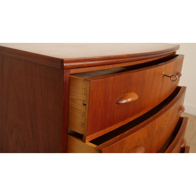 Wood Vintage Danish Teak Chest of Drawers For Sale - Image 7 of 9