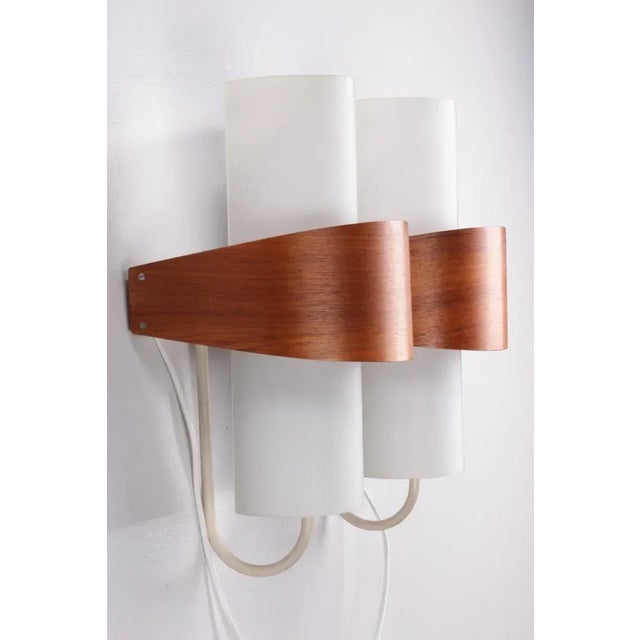 Wood Model Nx40 Wall Lamps by Louis Kalff for Philips, the Netherlands, 1960s, Set of 2 For Sale - Image 7 of 12
