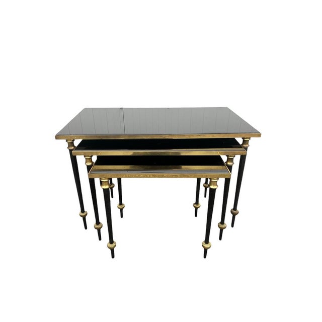 1950s Neo-Classic Nesting Tables in Brass and Glass from Maison Baguès, 1950s, Set of 3 For Sale - Image 5 of 14