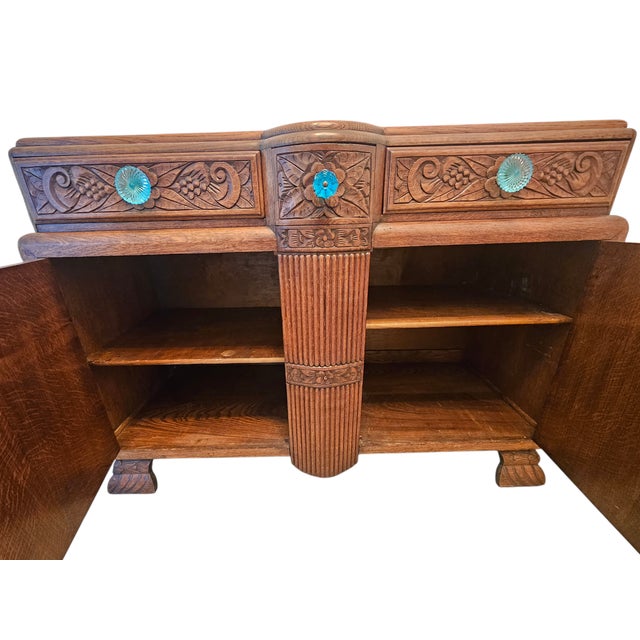 1940s English Oak Art Deco Sideboard For Sale - Image 4 of 10