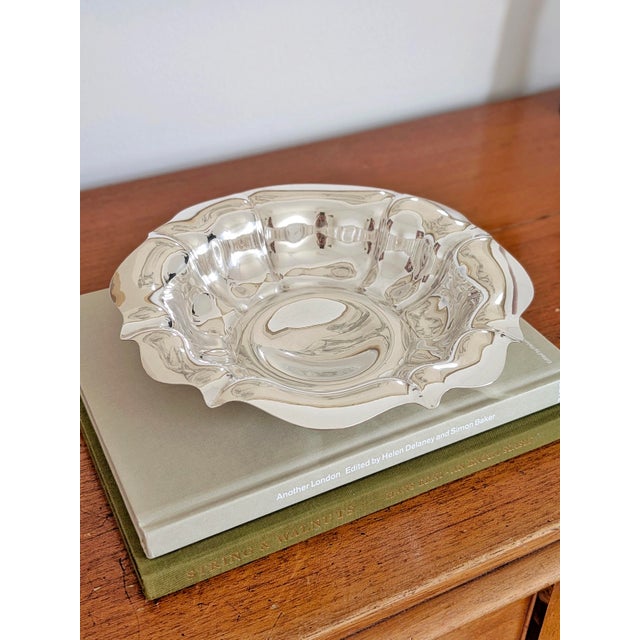 Silver Antique Silver Plated York Flower Shaped Bowl by James Duncan, 1900s For Sale - Image 8 of 15