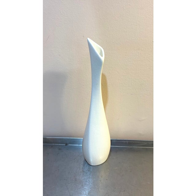 1950s-60s midcentury Sgrafo German white ceramic sculptural vase. Excellent condition.