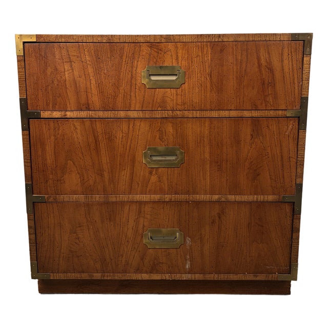 Vintage Three-Drawer "Campaigner" Dresser by Dixie Furniture For Sale