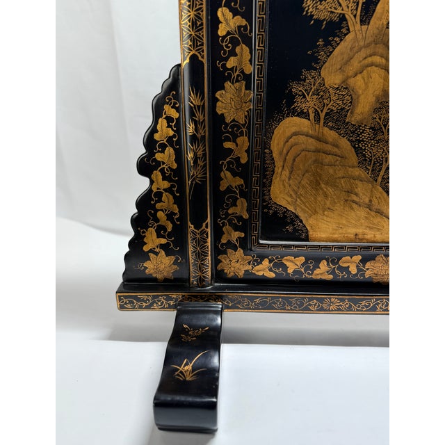 Chinese Chinese Export Style Gilt & Black Lacquer Decorated Table or Fire Screen For Sale - Image 3 of 8