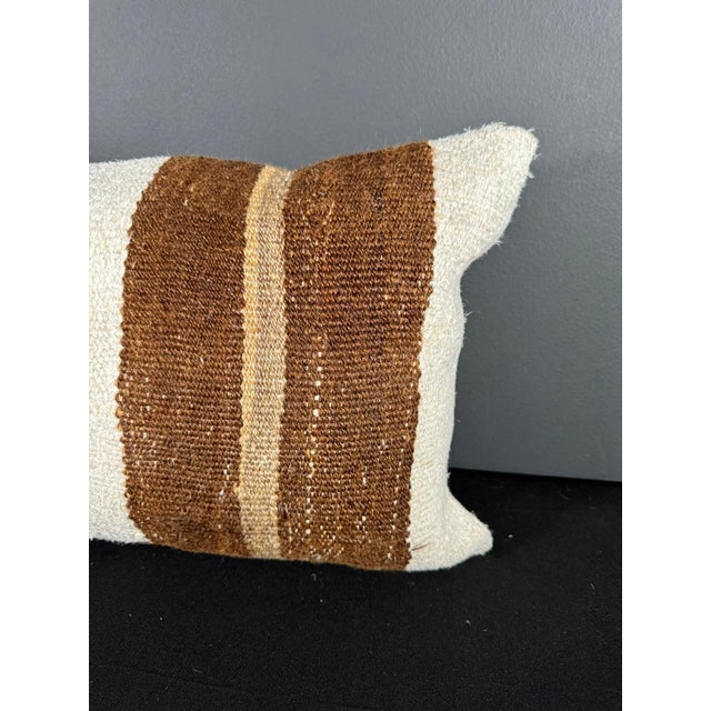Turkish Hemp Pillow Cushion Natural Beige Pillow Cushion Cover 16" x 24" For Sale - Image 4 of 4
