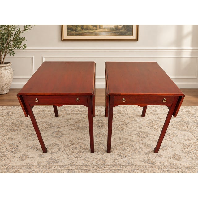 Baker Furniture Company Vintage Mahogany Pembroke Dropleaf Side Table Pair ~ Georgian Chippendale Federal Style For Sale - Image 4 of 18