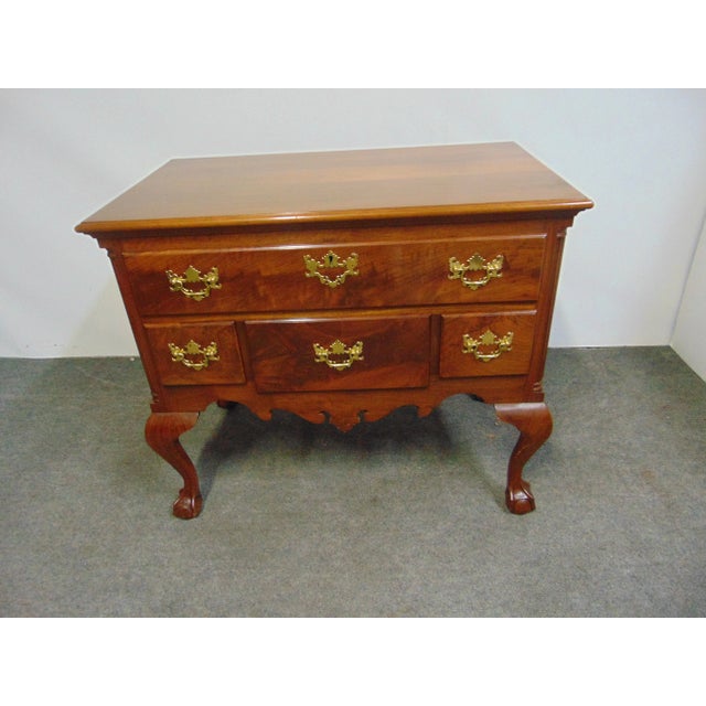 Mid 20th Century Benchmade Chippendale Figured Walnut Lowboy For Sale - Image 5 of 10