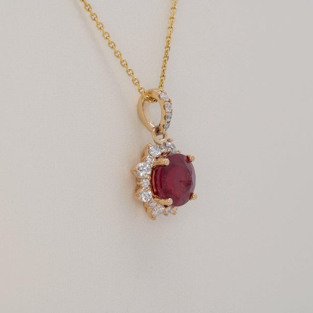 1.9Ct Madagascar Ruby Pendant With Natural Diamond Accent: Solid 14k Gold, 6.5mm For Sale In Columbus - Image 6 of 7