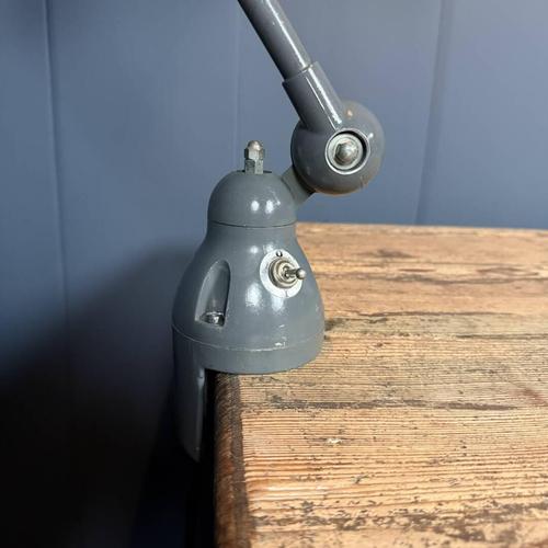Dark Grey 3-Arm Table Clamp Lamp from Jielde, 1950s For Sale - Image 17 of 18