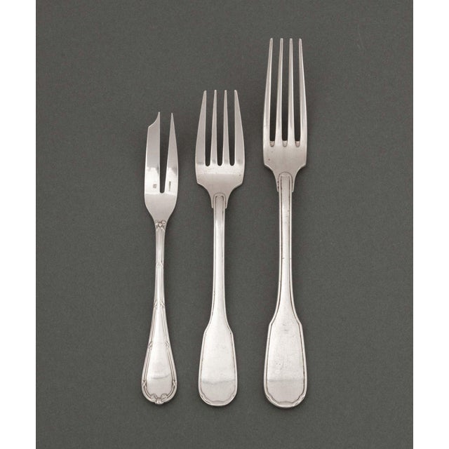 Contemporary Christofle Silver Plate Flatware Service, 32 Pcs. For Sale - Image 3 of 14