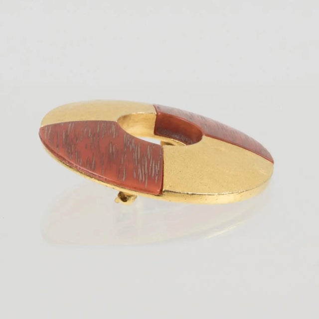 Metal Yves Saint Laurent YSL Gilded and Resin Donut Brooch For Sale - Image 7 of 7