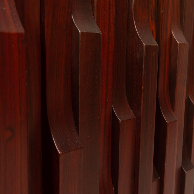 Mid-Century Gaetano Padouk Wood Nightstands by Luciano Frigerio for Frigerio, 1970s, Set of 2 For Sale - Image 16 of 18