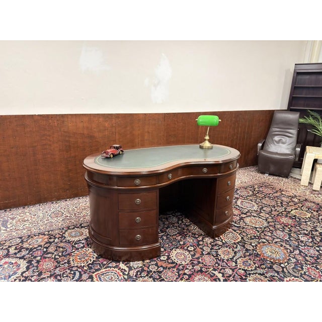 English Kidney-Shaped Chesterfield Desk For Sale - Image 17 of 17