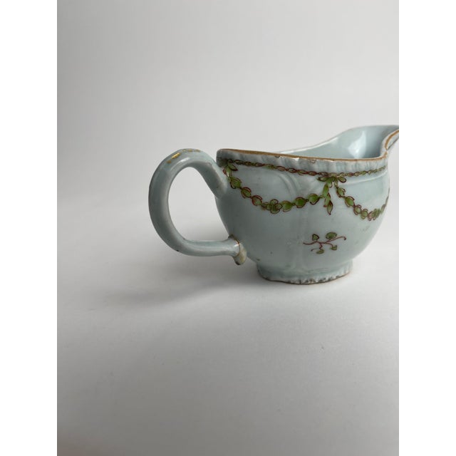 18th Century 18th Century Qinglong Chinese Export Sauce Boat For Sale - Image 5 of 7