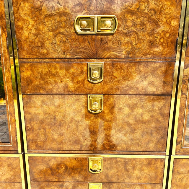 1970s Mastercraft Display Cabinets Burl & Brass For Sale - Image 11 of 16