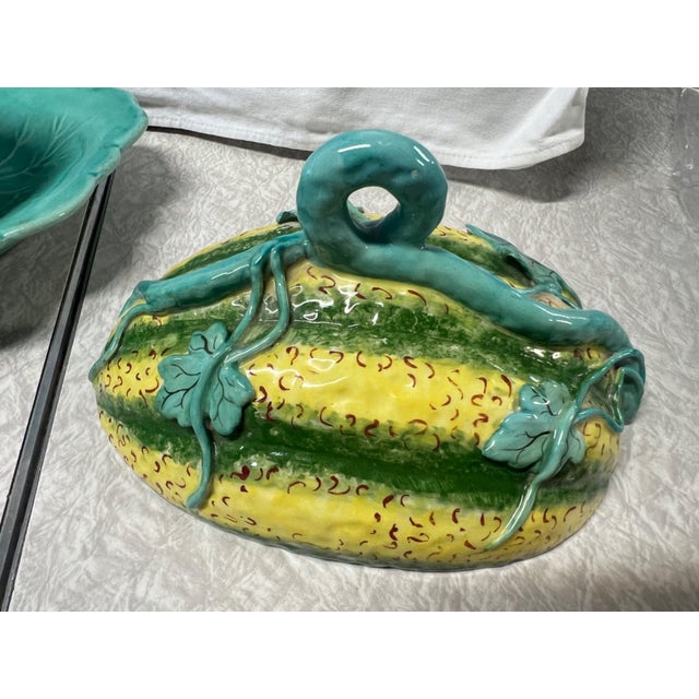 1990s Vintage Italy Majolica Vine Covered Melon Squash Ceramic Lidded Bowl For Sale - Image 5 of 7