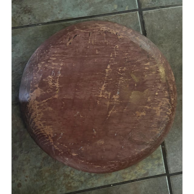 1960s Vintage Hand-Painted Mexican Batea Bowl – Michoacán Lacquerware Style For Sale - Image 5 of 6