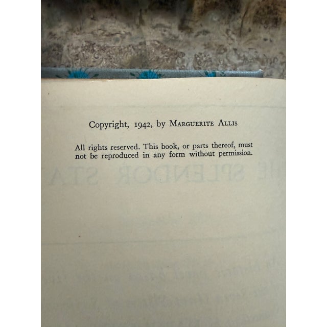 Paper 1942 First Edition the Splendor Stays by Marguerite Allis Historical Novel G. P. Putnam’s Sons Saybrook Connecticut For Sale - Image 7 of 10