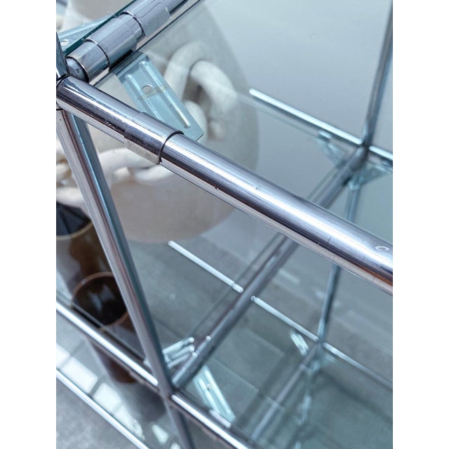 Metal Abstracta Modular Shelf in Chrome and Glass by Poul Cadovius for Royal System, Denmark, 1960s by Poul Cadovius For Sale - Image 7 of 11