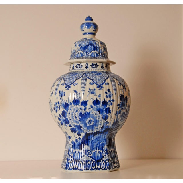 Royal Delft Vase Baluster Chinoiserie Peacock Blue and White Delftware For Sale - Image 10 of 14