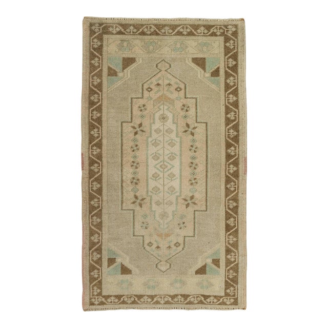 Turkish Mini Rug Oriental Hand Knotted Vintage Rug 1'9" x 3'3" #21074 For Sale