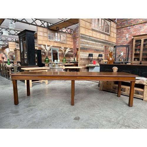 This large fir table has been entirely restored. It will be perfect as a display table for a store or as a dining table...