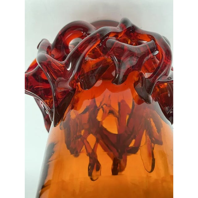 Orange Handmade Flower Vase by Jerzy Słuczan-Orkusz für Krakowski Instytut Szkła, Poland, 1970s For Sale - Image 8 of 12