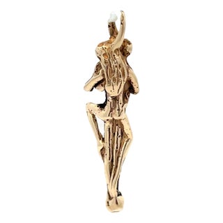 14k Yellow Gold Bold Erotica Lovers Figural Vintage Pendant For Sale