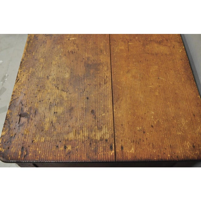 Antique French Country Primitive Possum Belly Pine Wood Bakers Work Table For Sale - Image 9 of 18