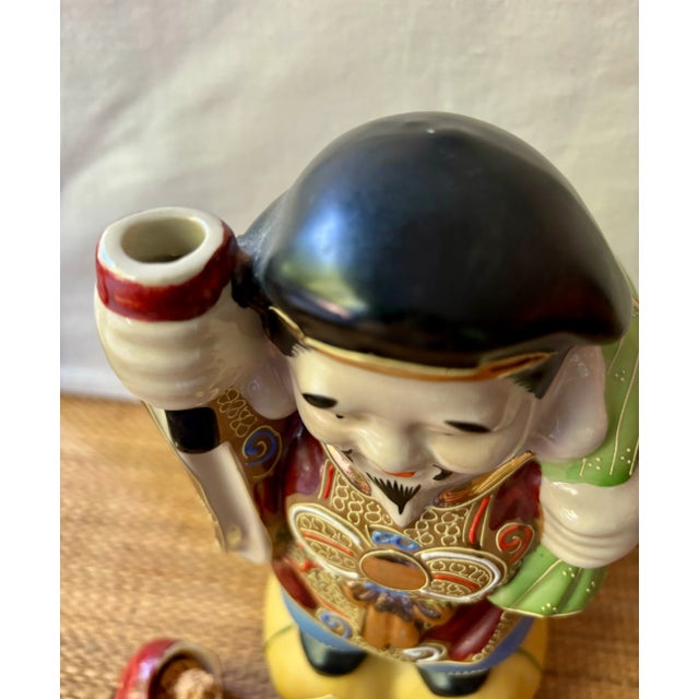 Pair of Vintage Porcelain Kamotsuru Sake Bottles Depicting the Gods of Longevity and Wealth For Sale - Image 9 of 12