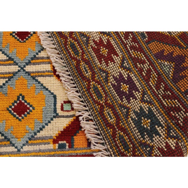 Beige Contemporary Balochi Christin Hand Knotted Wool Rug - 5'0'' X 6'8'' For Sale - Image 8 of 10