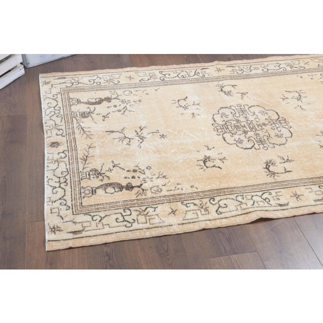 Turkish 1970s Turkish Oushak Handmade Wool Cotton Beige Area Rug For Sale - Image 3 of 9