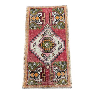 Turkish Yastik Rug 1'9" x 3'3" For Sale